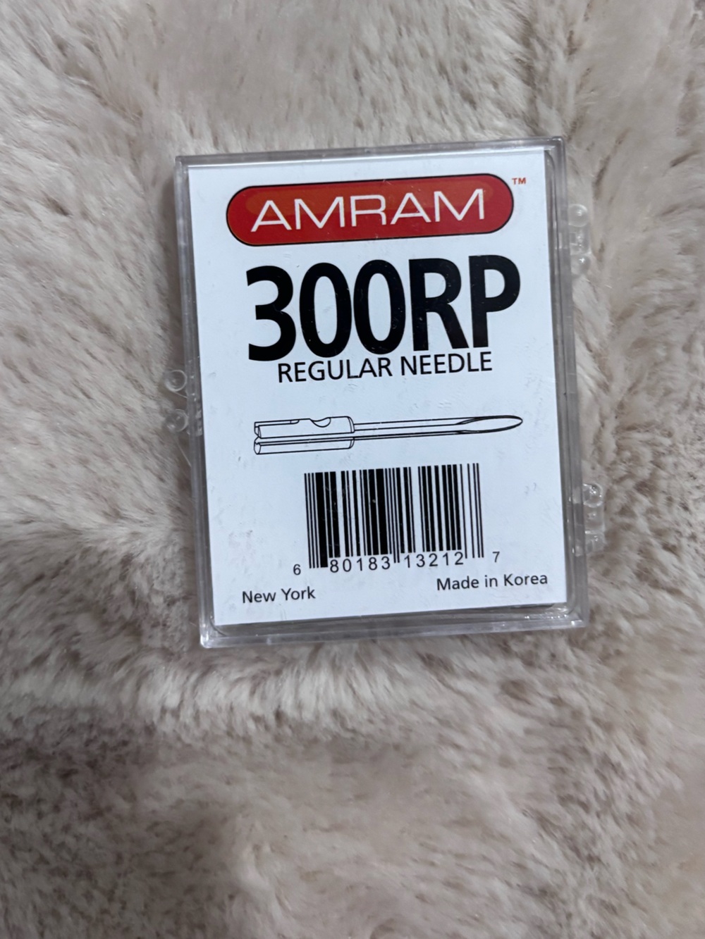 AMRAM 300RP Regular Needle - White and Red Packaging
